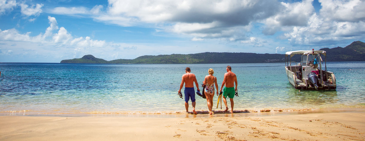 Friends going snorkelling in Mamoudzou